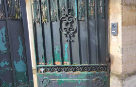 Comment Entretenir et Rénover Votre Portail en Ferronnerie ?